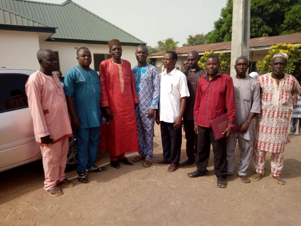 Pst Gusa (first left) and Pst Yoo Ali (4th left) with a members of the local chapter of Pentecostal Fellowship of Nigeria